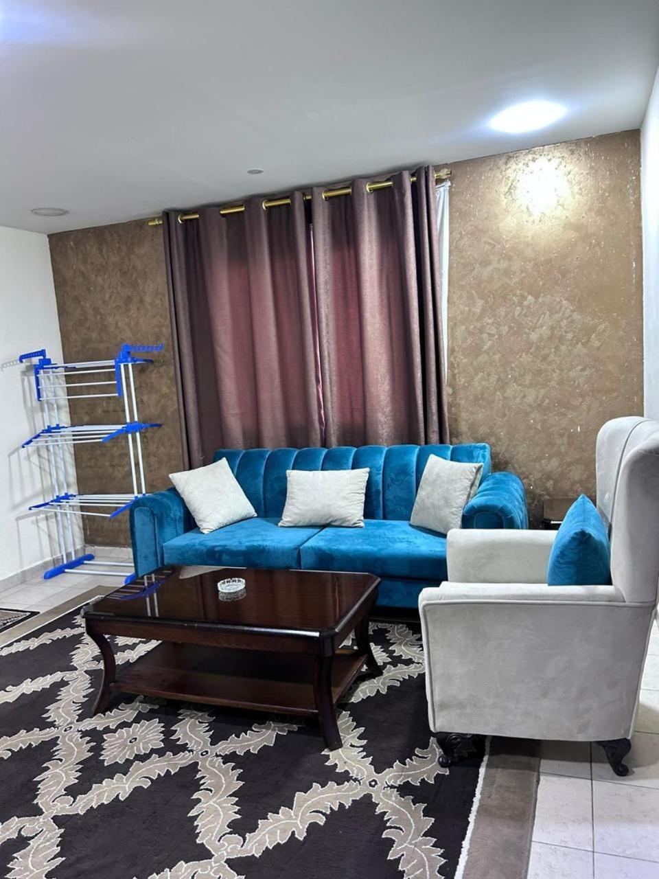Aparthotel Robou Al Sharq Amman Esterno foto