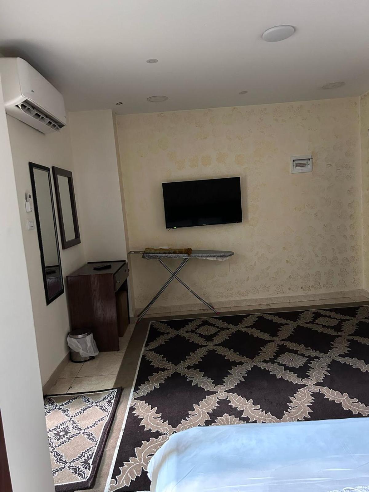 Aparthotel Robou Al Sharq Amman Esterno foto